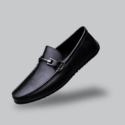 Comfortable men’s loafers for business casual and leisure use