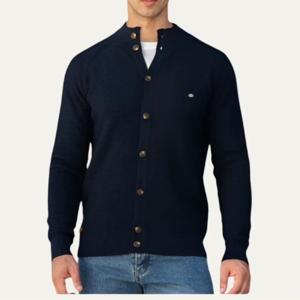 Classic Cashmere Refined Men’s Knit Cardigan – Lightweight, Soft & Stylish