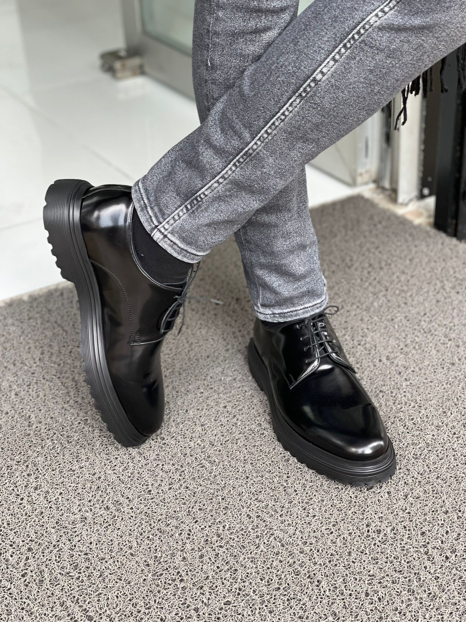 James | Men’s Black Leather Shoes – Lace-Up Dress Shoes with EVA Sole