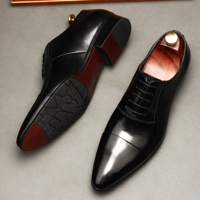 Classic Men Leather Oxfords Dress Shoes – Red Sole, Modern Edge, Timeless Appeal