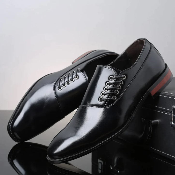 Giovanni Men’s Genuine Leather Oxfords – Classic Design, Modern Comfort