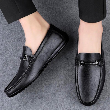 Comfortable men’s loafers for business casual and leisure use